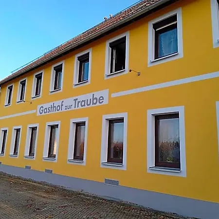 Traube מלון Oberndorf am Neckar